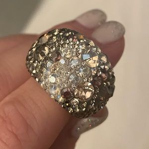 Swarovski Chic “Gold Mine” ring Size 6 (52)
